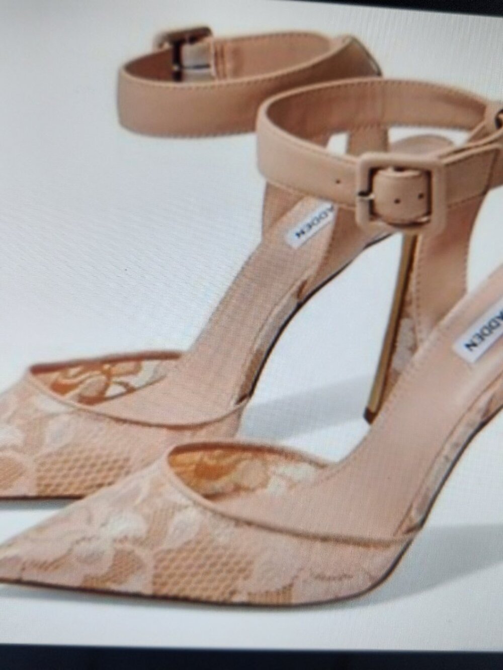 Steve Madden Sarantos two-piece pumps. NIB. Size 9.5